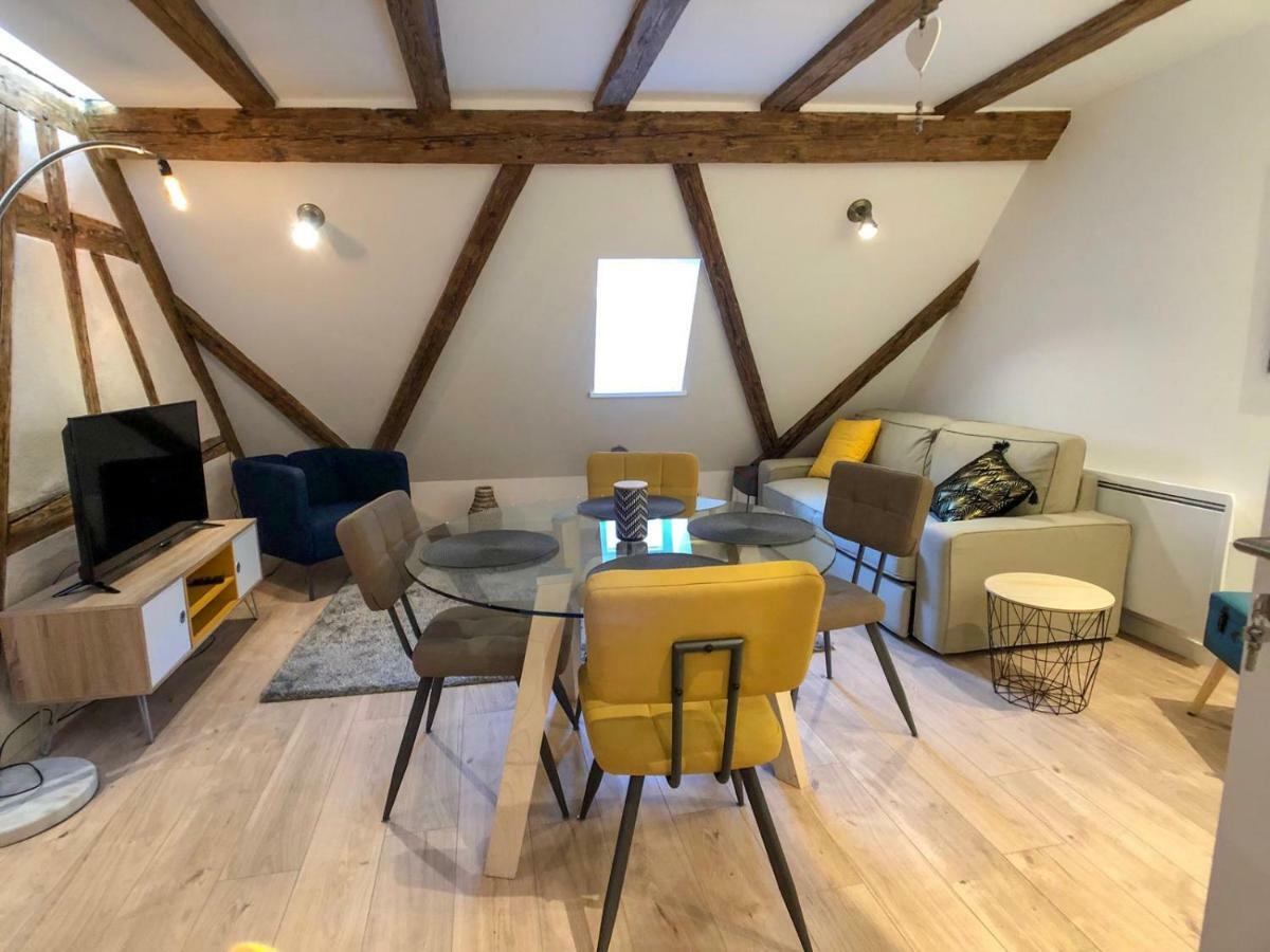 Beauty & The Beast - Old Town Cosy Apartments Colmar Ngoại thất bức ảnh