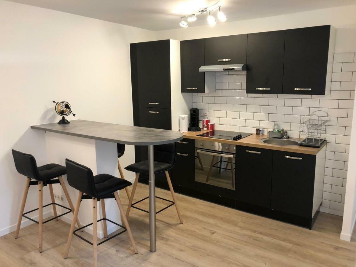 Beauty & The Beast - Old Town Cosy Apartments Colmar Phòng bức ảnh