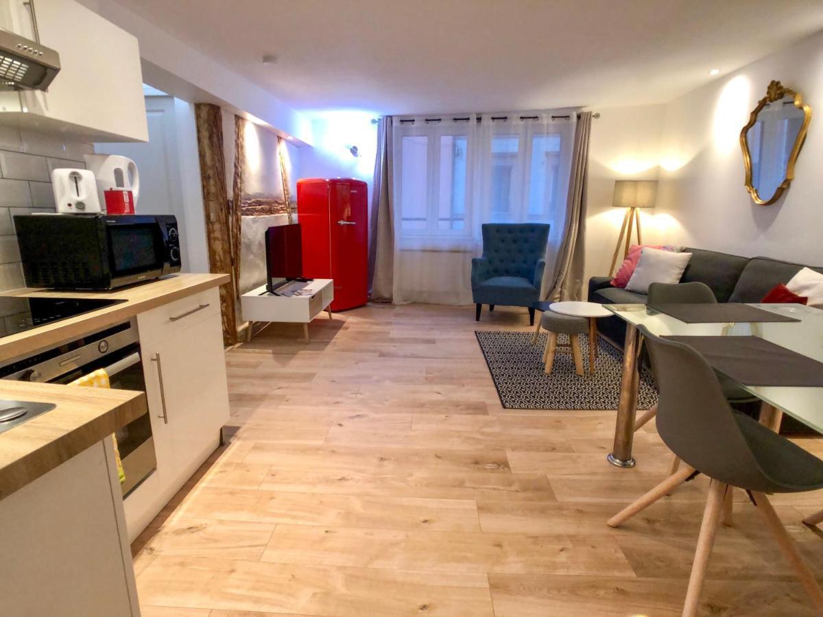Beauty & The Beast - Old Town Cosy Apartments Colmar Ngoại thất bức ảnh